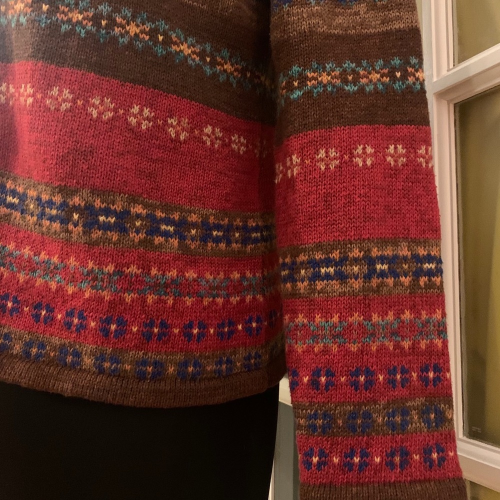 Classic Elements Petite Zipper Sweater - Picture 7 of 16